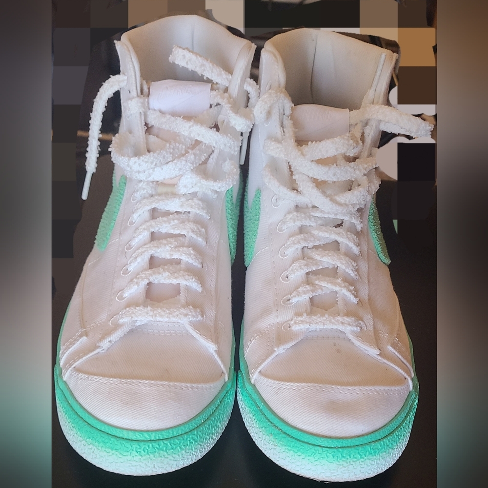Nike Cloud Hightops